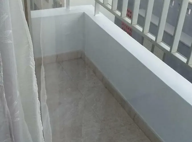 Luminoso, Amplio Y Fresco Piso En Santacruz De Tenerife * 圣克鲁斯-德特内里费