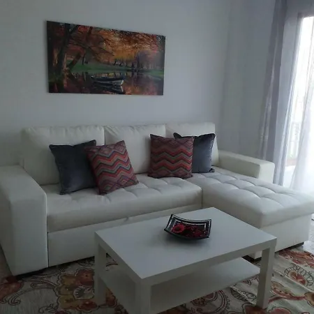 Luminoso, Amplio Y Fresco Piso En Santacruz De Tenerife דירה