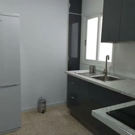 Luminoso, Amplio Y Fresco Piso En Santacruz De Tenerife Apartman Santa Cruz de Tenerife